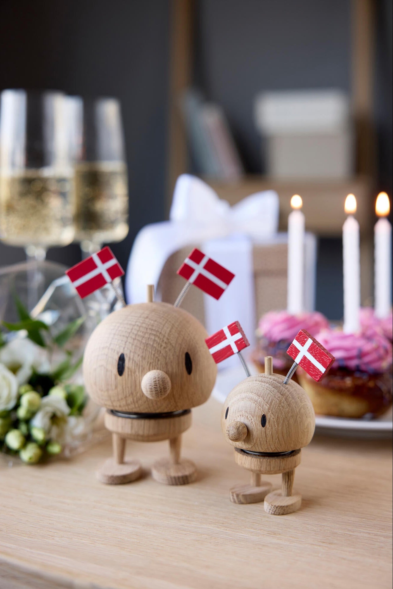 Celebration Bumble træfigur – Raw oak